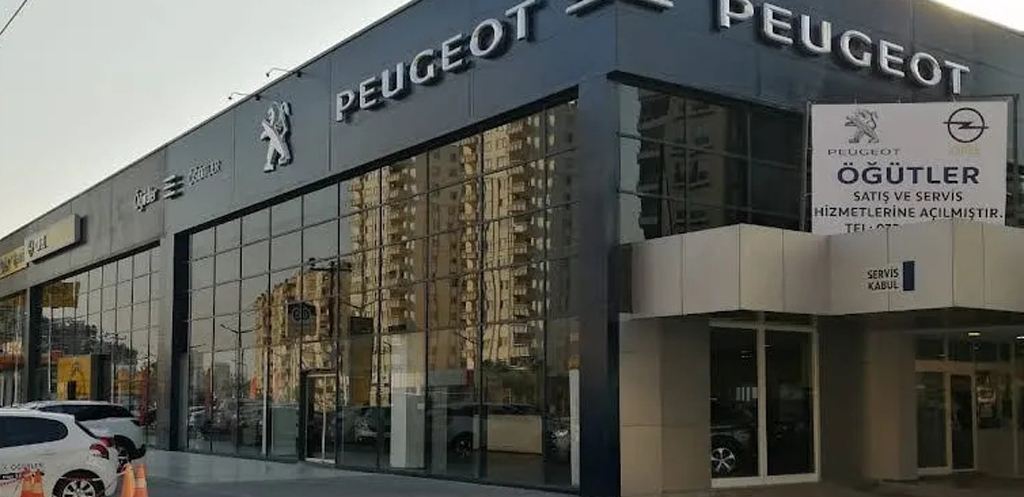 Peugeot Plaza